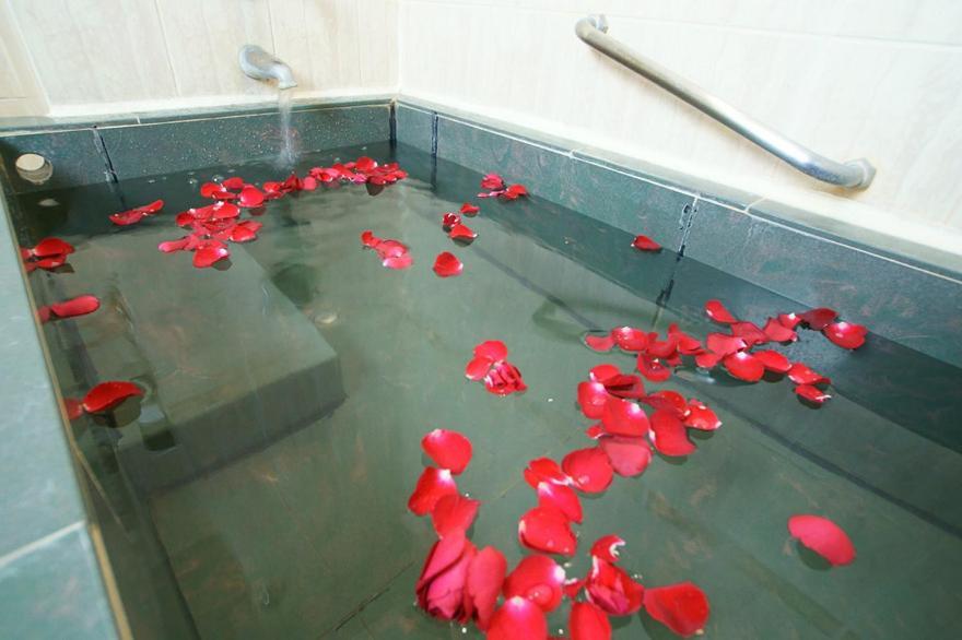 Fujiyeh Chipen Hot Spring Resort Wenquan Kültér fotó